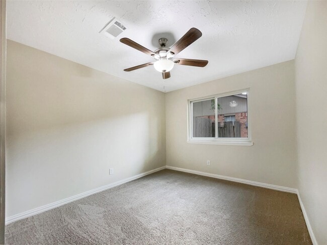 Building Photo - 13506 Chimney Sweep Dr