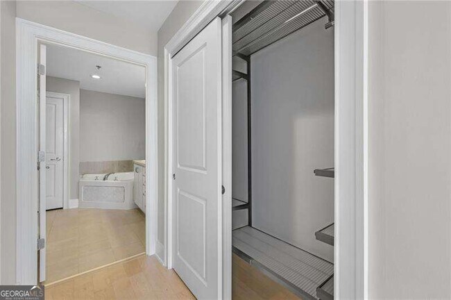 Building Photo - 285 Centennial Ln