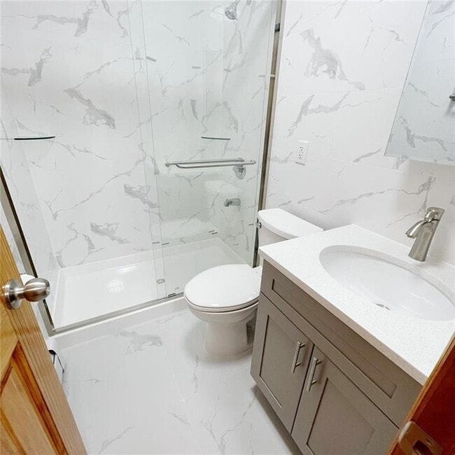 Building Photo - 1793 W 8th St