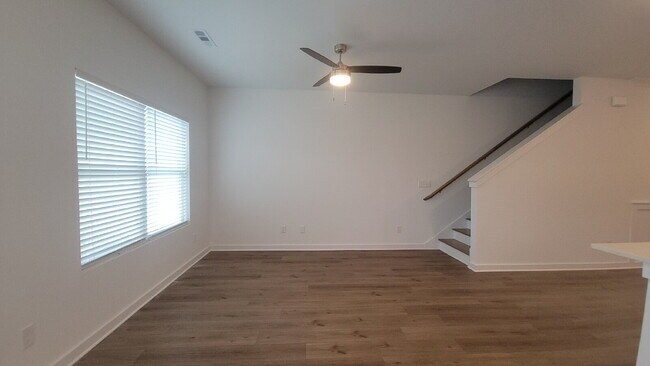 Building Photo - NEW HOME!!!  Section 8 Accepted!!!  "Discover Your Dream Home: Spacious 3-Bedroom Retreat with Gr...
