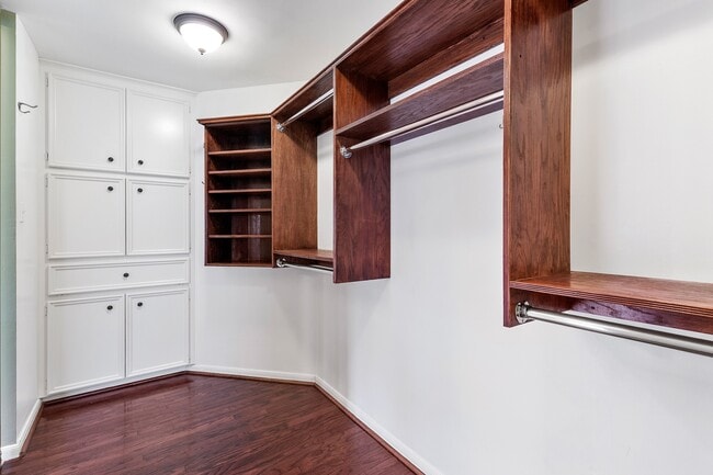 Building Photo - 15107 Easton Park Dr