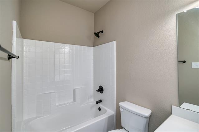Building Photo - 708 Harvest Moon Dr