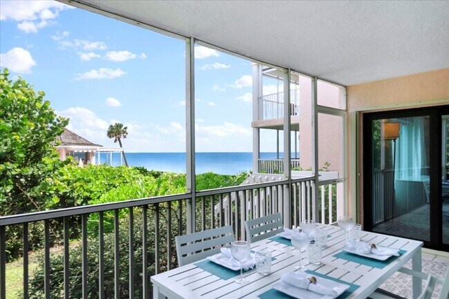 Building Photo - Oceanfront Walk-Out Condo