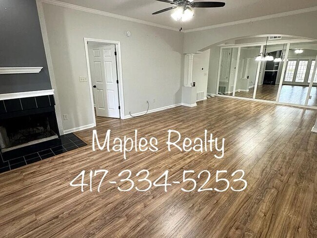 Building Photo - Two bed / Two bath condo in WOODLAND ESTAT...