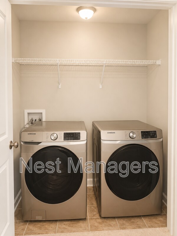 Building Photo - 2502 Clear Pines Ct