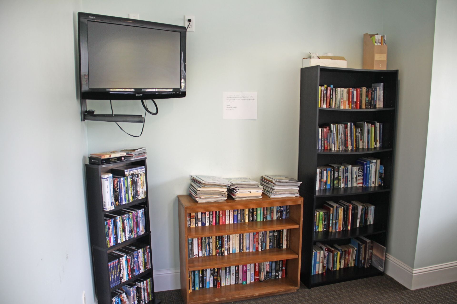 Building Photo - 1303 Main St N