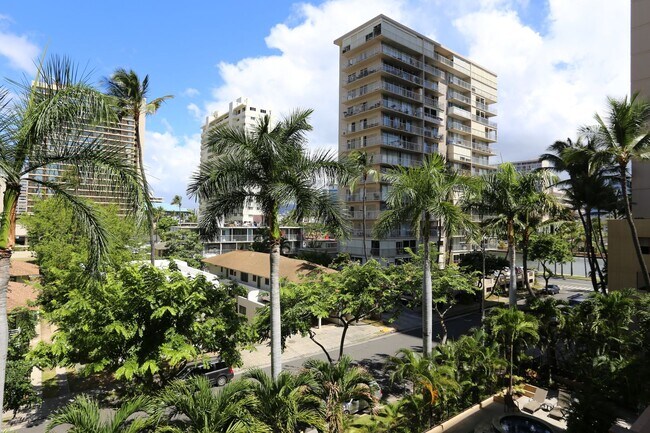 Building Photo - Loft at Waikiki - 2 Bdrm/2 Bath/2 Prkg - $4,500