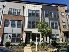 Building Photo - 2505 Nicholson St