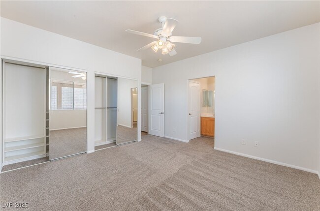 Building Photo - 8729 Shady Pines Dr