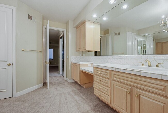 Building Photo - Gorgeous Custom Built Scripps Ranch Home Available Now!