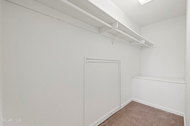 Building Photo - 13620 Pales Rd