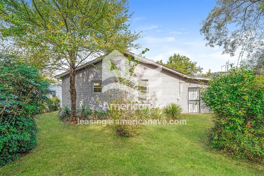 Building Photo - 2821 Snavely Ave SW