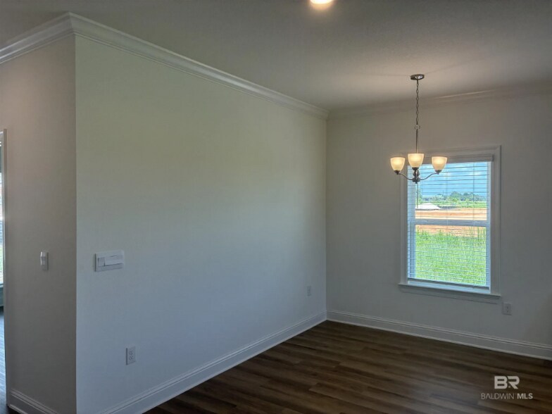 Building Photo - 130 Millet Ave