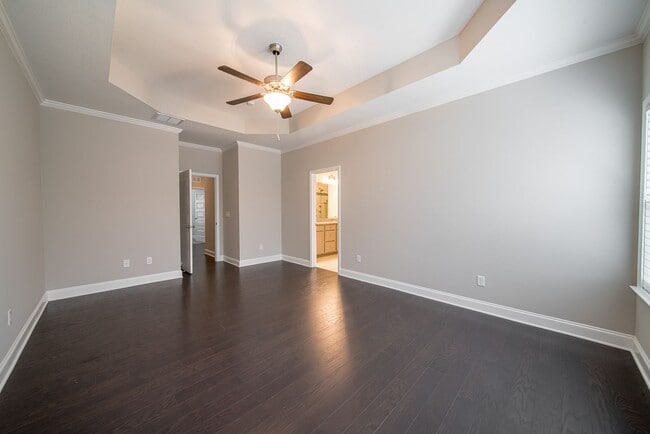 Building Photo - 4BR/2BA Home on 3.2 acres in Harris County!!