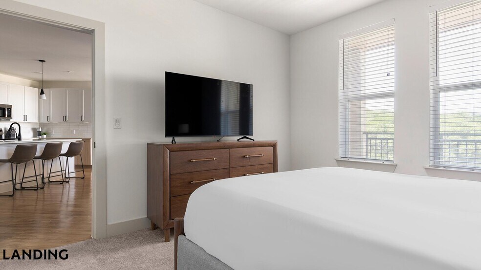 Building Photo - 18111 La Cantera Terrace