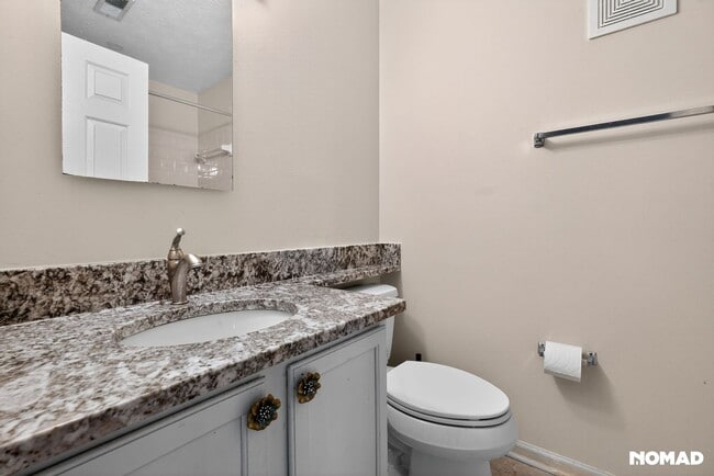 Building Photo - 1483 Keys Crossing Dr NE