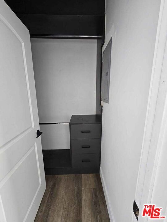 Building Photo - 14121 Califa St