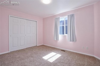 Building Photo - 4966 Hawk Meadow Dr