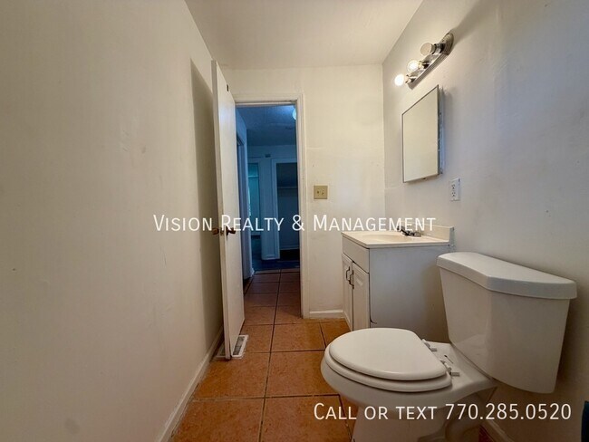 Building Photo - 1070 Ollie Cir NW