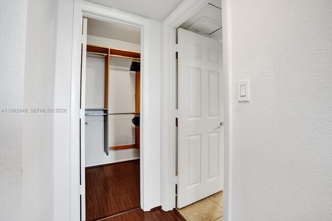 Building Photo - 5600 Collins Ave