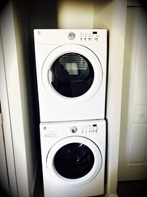 Building Photo - One Bed, One Bath Coming Soon!