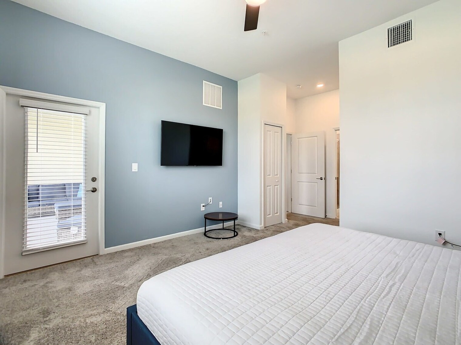 Building Photo - 1083 Splash Shot Pl