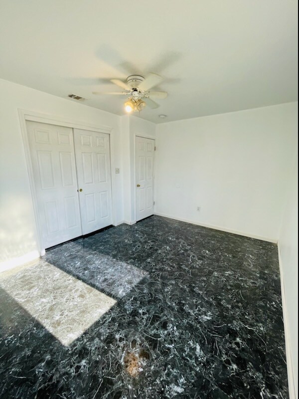 Building Photo - 326 Beardsley Ave