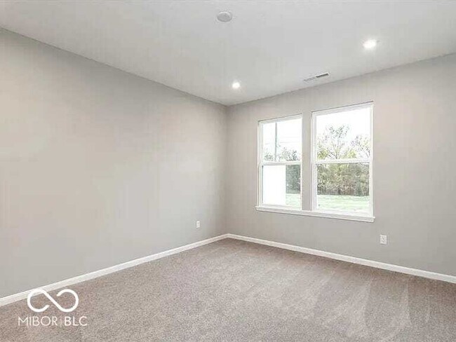 Building Photo - 10309 Gateway Dr