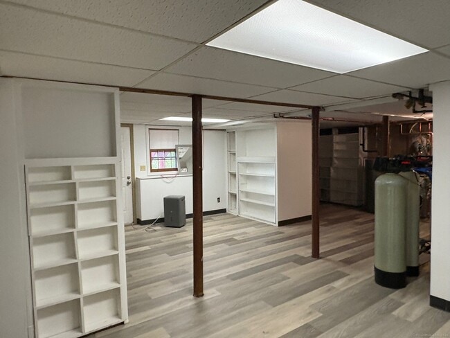 Building Photo - 5 Beaver Dam Trail