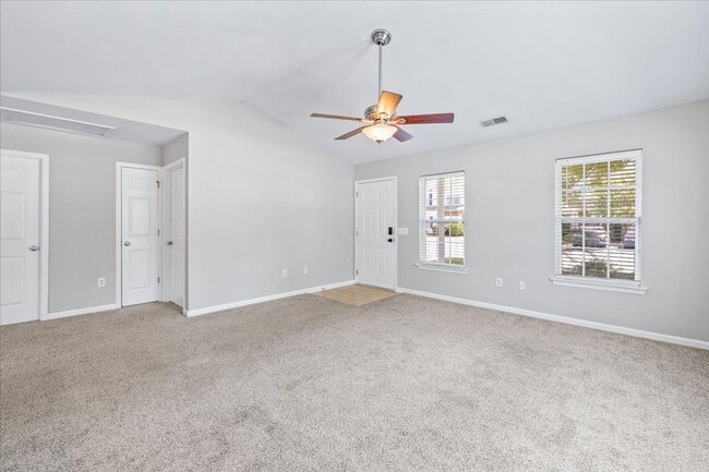 Building Photo - 205 Sonata Cir