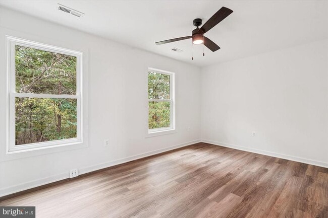 Building Photo - 25490 Kipps Ln