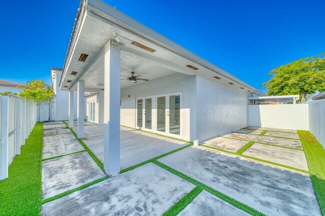 Building Photo - 14803 NW 87th Pl