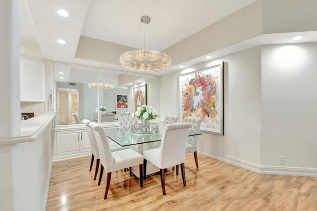 Building Photo - 17565 Ashbourne Ln