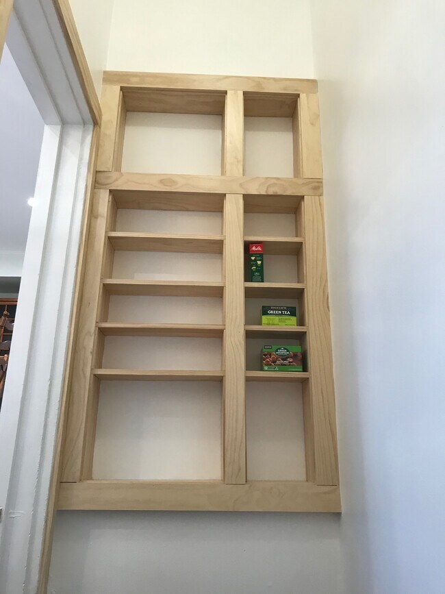 Pantry - 3632 Dunn Ave