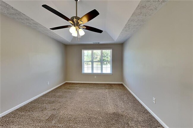 Building Photo - 1620 Berryhill Rd