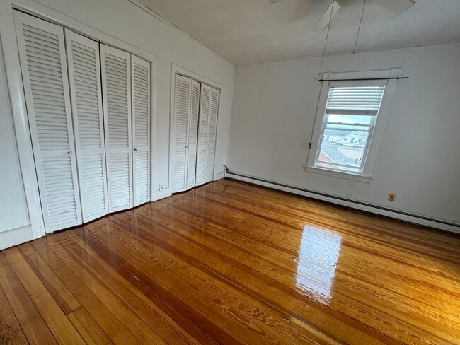 Building Photo - 704 Highland Ave
