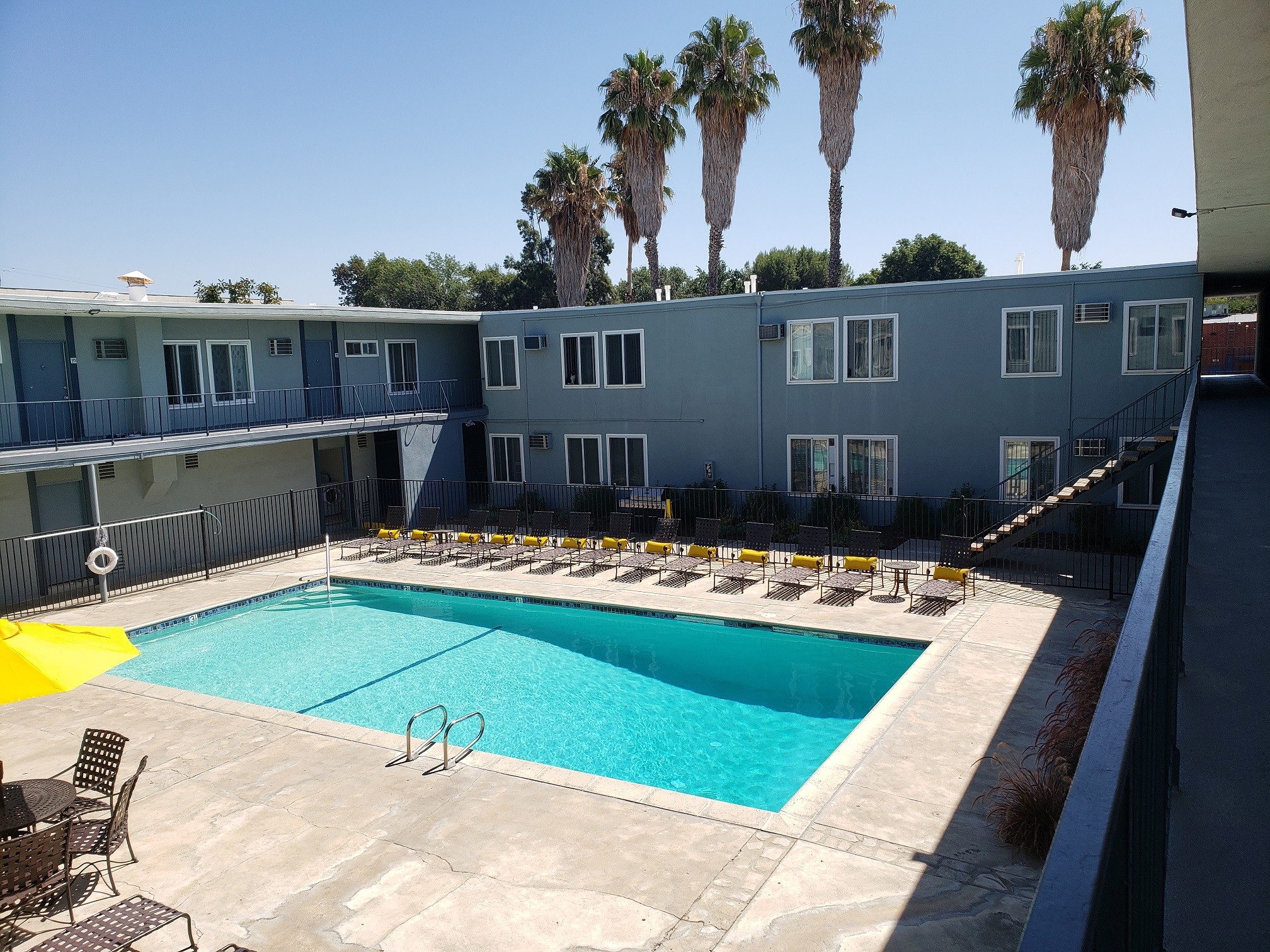 Building Photo - Villa Park