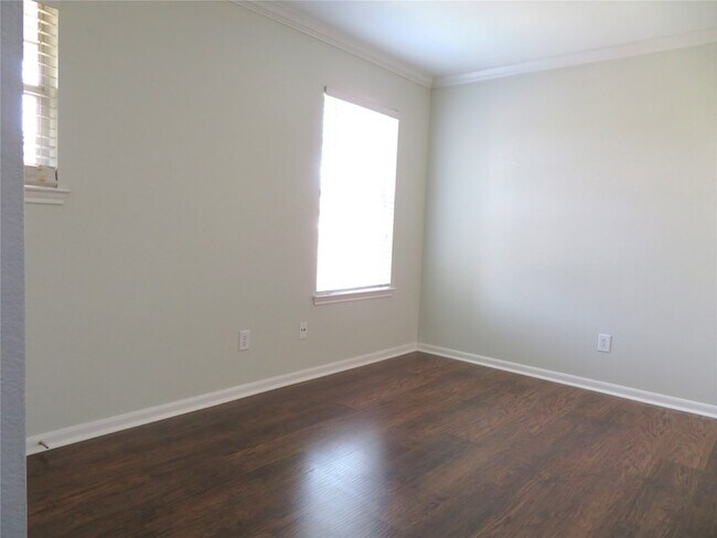 Building Photo - 3834 Granite Springs Ln