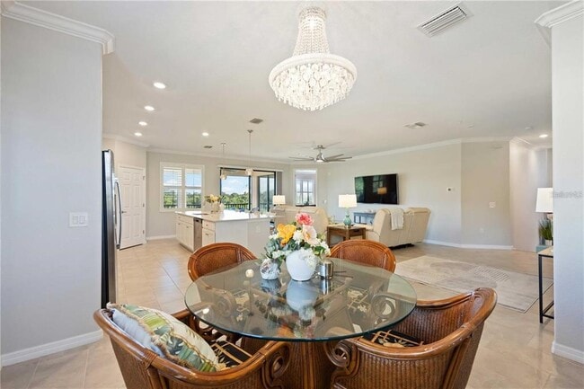 Building Photo - 10817 Tarflower Dr