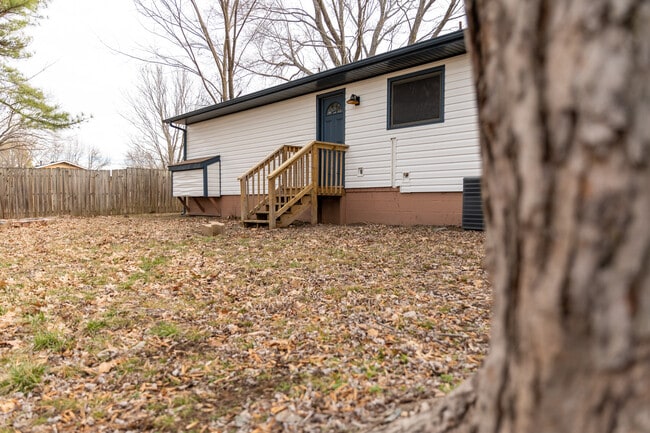 Building Photo - 101 NW K St