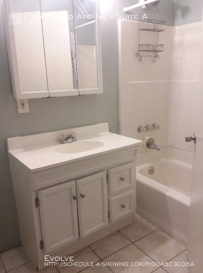 Building Photo - 821 Maryland Ave NE