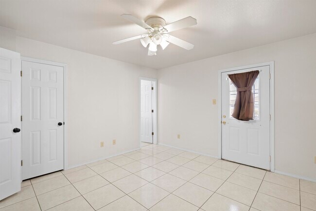 Building Photo - 100 Ramon Cardenas Dr