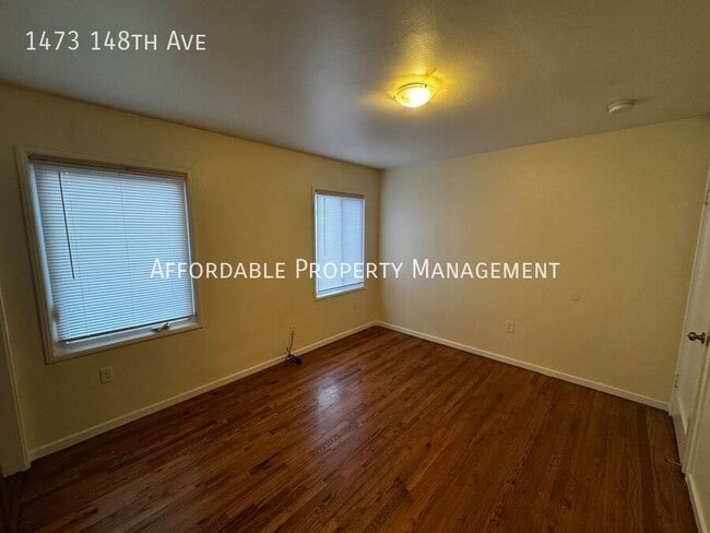 Building Photo - 1473 148th Ave
