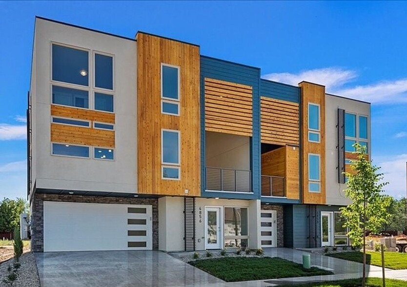 Interior Photo - Riverscape Townhomes