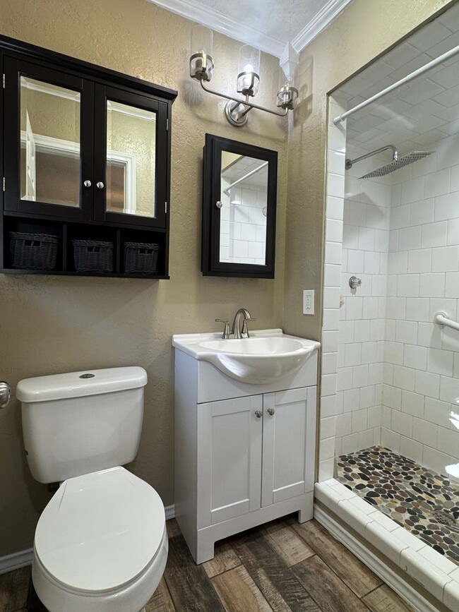 Building Photo - 117 SW 68th St