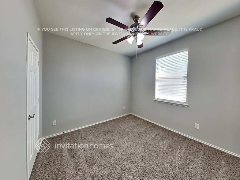 Building Photo - 8520 Muir Dr