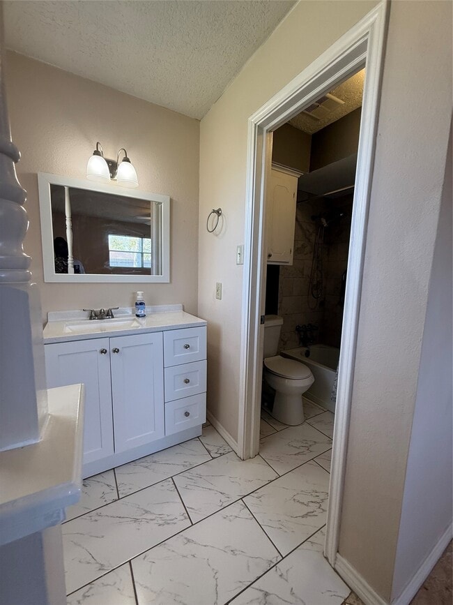 Building Photo - 4327 Townes Forest Rd