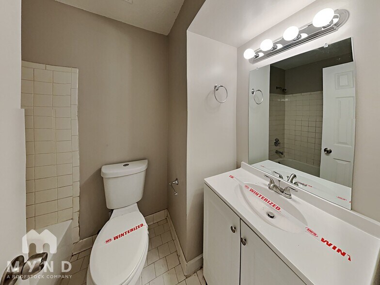Building Photo - 4912 Summitridge Dr