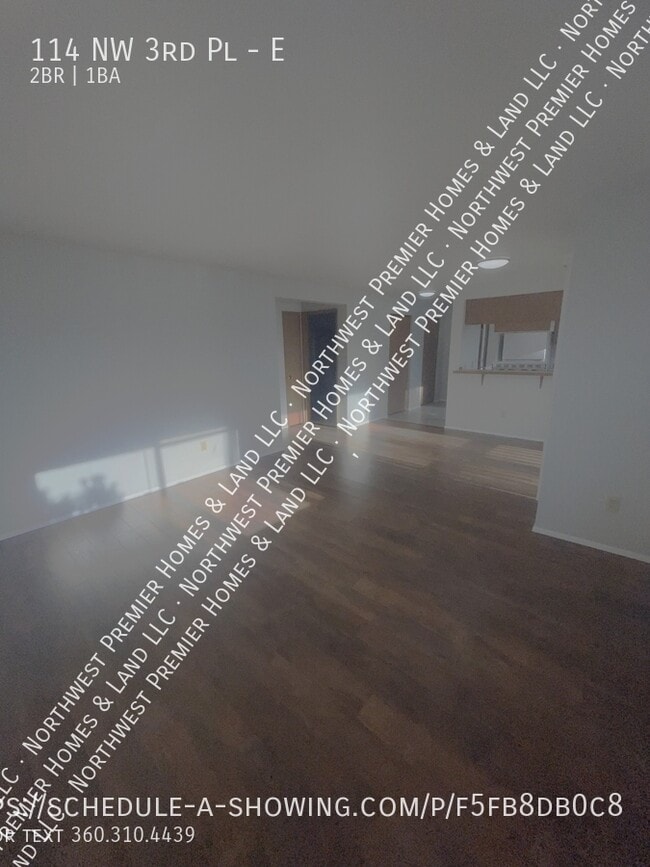 Building Photo - 114 NW 3rd Pl