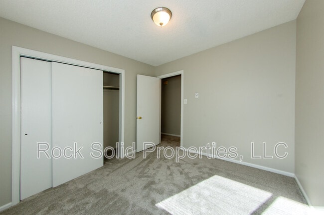 Building Photo - 714 Dell Range Blvd